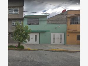 Casa en Venta en Metropolitana Tercera Sección Nezahualcóyotl