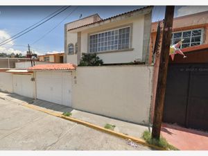 Casa en Venta en Los Manantiales Nicolás Romero