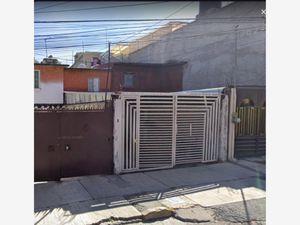 Casa en Venta en Parque Residencial Coacalco 1a Sección Coacalco de Berriozábal