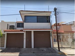 Casa en Venta en Jardines de Santa Monica Tlalnepantla de Baz