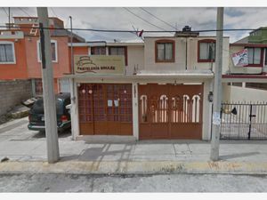 Casa en Venta en Paseos Santín Toluca