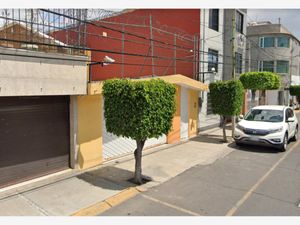 Casa en Venta en Bosques de Aragon Nezahualcóyotl