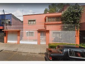 Casa en Venta en Prados de Coyoacán Coyoacán