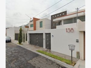 Casa en Venta en Colinas del Cimatario Querétaro