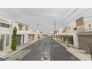 Casa en Venta en Colinas del Cimatario Querétaro