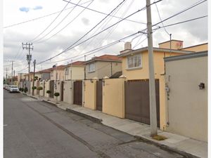 Casa en Venta en San Jeronimo Chicahualco Metepec