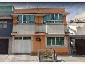 Casa en Venta en Las Aguilas Nezahualcóyotl