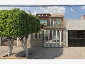 Casa en Venta en Valle de Aragon Nezahualcóyotl