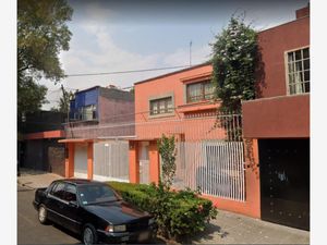 Casa en Venta en Prados de Coyoacán Coyoacán