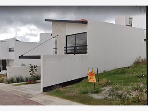 Casa en Venta en Cumbres del Lago Querétaro