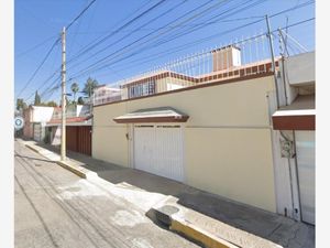 Casa en Venta en Jardines de San Manuel Puebla