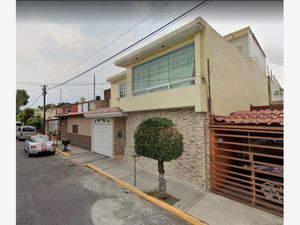 Casa en Venta en Valle de Santa Mónica Tlalnepantla de Baz