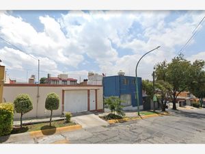 Casa en Venta en Vista del Valle II, III, IV y IX Naucalpan de Juárez