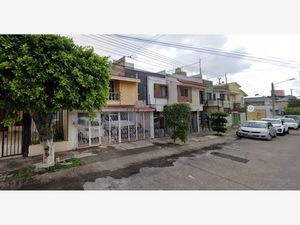 Casa en Venta en Jardines de San Jose Guadalajara