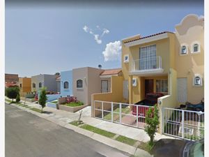 Casa en Venta en Jardines del Vergel Zapopan