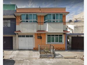 Casa en Venta en Las Aguilas Nezahualcóyotl