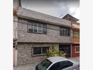 Casa en Venta en Metropolitana Tercera Sección Nezahualcóyotl