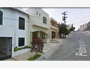 Casa en Venta en Pedregal de la Silla Monterrey