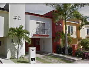 Casa en Venta en Residencial Fluvial Vallarta Puerto Vallarta