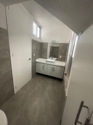 Casa en Venta  en Residencial el Refugio amueblada o sin amueblar