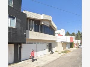 Casa en Venta en Jardines de San Manuel Puebla