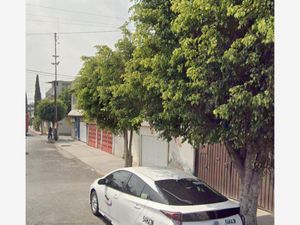 Casa en Venta en Valle de Aragón 3ra Sección Oriente Ecatepec de Morelos