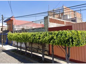 Casa en Venta en Jardines de San Manuel Puebla