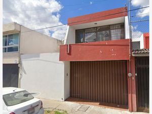 Casa en Venta en Prados Agua Azul Puebla