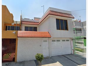 Casa en Venta en Acueducto de Guadalupe Gustavo A. Madero