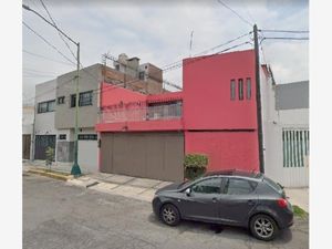 Casa en Venta en El Rosedal Coyoacán