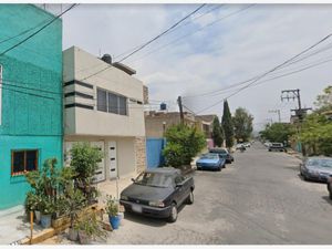 Casa en Venta en La Perla Nezahualcóyotl