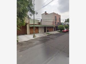 Casa en Venta en Del Carmen Coyoacán