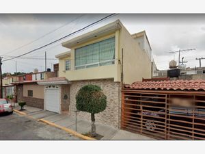 Casa en Venta en Valle de Santa Mónica Tlalnepantla de Baz