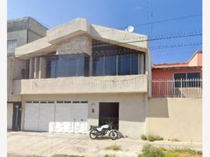 Casa en Venta en Jardines de San Manuel Puebla