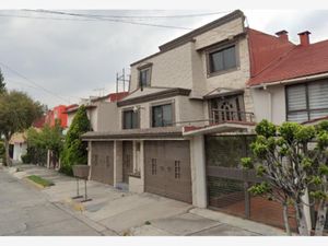 Casa en Venta en Cumbres de San Mateo Naucalpan de Juárez