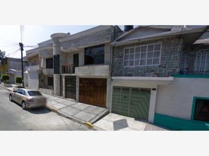 Casa en Venta en Pensador Mexicano Venustiano Carranza