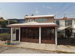 Casa en Venta en Bosques del Valle 1a Sección Coacalco de Berriozábal