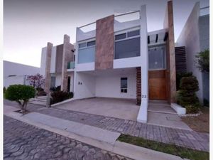 Casa en Venta en Angelopolis Puebla