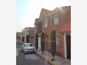 Casa en Venta en Cerro de la Estrella Iztapalapa