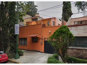 Casa en Venta en Del Carmen Coyoacán