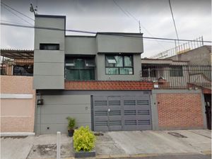 Casa en Venta en Heroes de Churubusco Iztapalapa