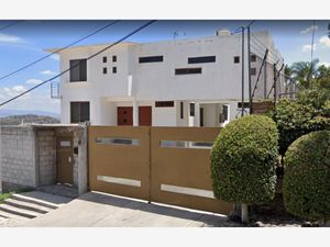 Casa en Venta en Colinas del Bosque 1a Sección Corregidora