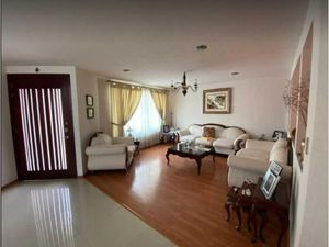 Casa en Venta en San Jeronimo Chicahualco Metepec