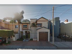 Casa en Venta en Playas de Tijuana Sección Costa de Oro Tijuana