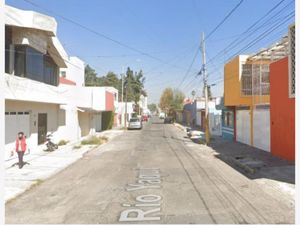 Casa en Venta en Jardines de San Manuel Puebla