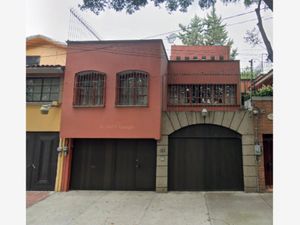 Casa en Venta en Del Carmen Coyoacán