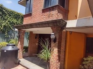 Casa en Venta en Calle Coras, Col. Ajusco, Coyoacán, CDMX