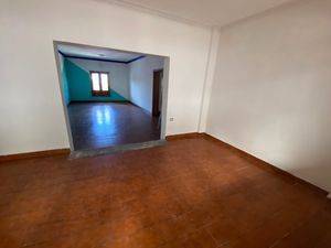 CASA EN VENTA CENTRICA JUNTO A LOS BERROS