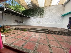 CASA EN VENTA CENTRICA JUNTO A LOS BERROS