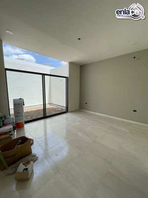 Casa en venta en Senderos lll